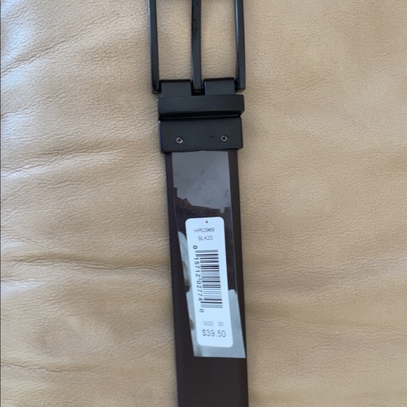 Mens Perry Ellis black/brown reversible belt. Size 30 - Picture 2 of 4